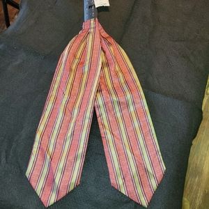Hermoso New York John Sparks Ascot Tie